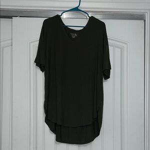 TIME AND TRU Dark Green V-Neck Short Sleeve Top